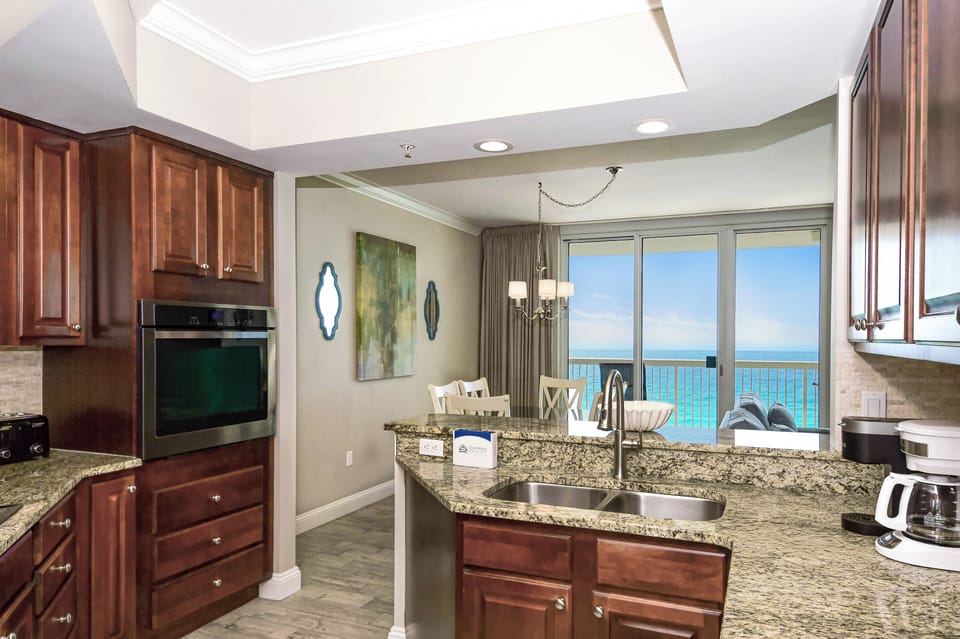Silver Beach Towers West 1204- Fully Equipped Kitchen