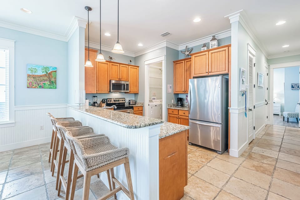 Open Concept Kitchen and Breakfast Bar