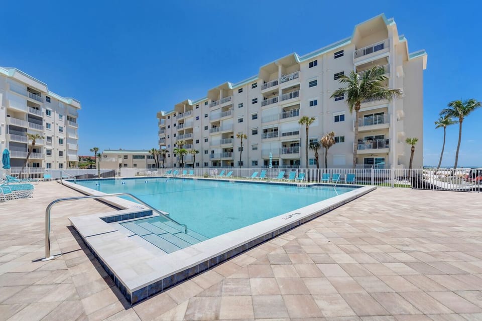 Leonardo Arms Resort Sized Heated Pool sits beachside
