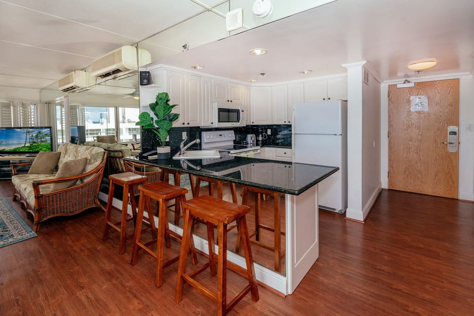 Kitchen Counter Top with Bar Stools