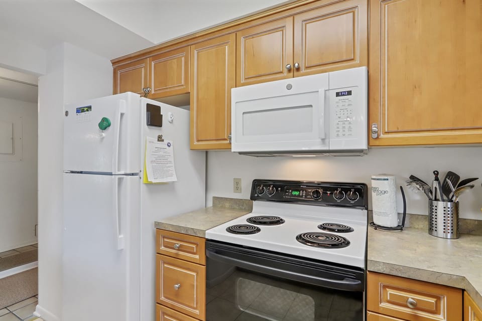 Stove Microwave