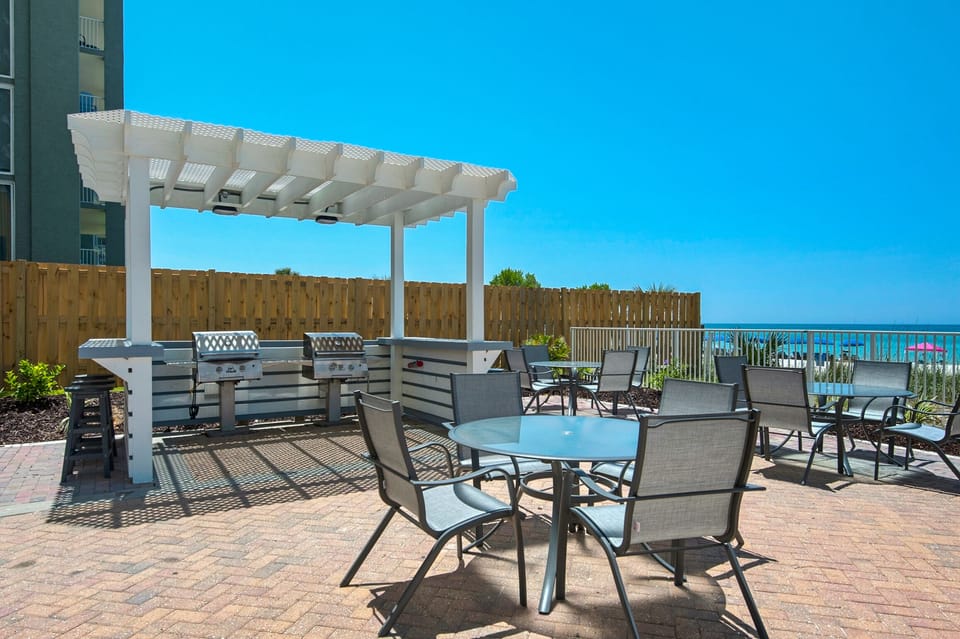 Beachside pool