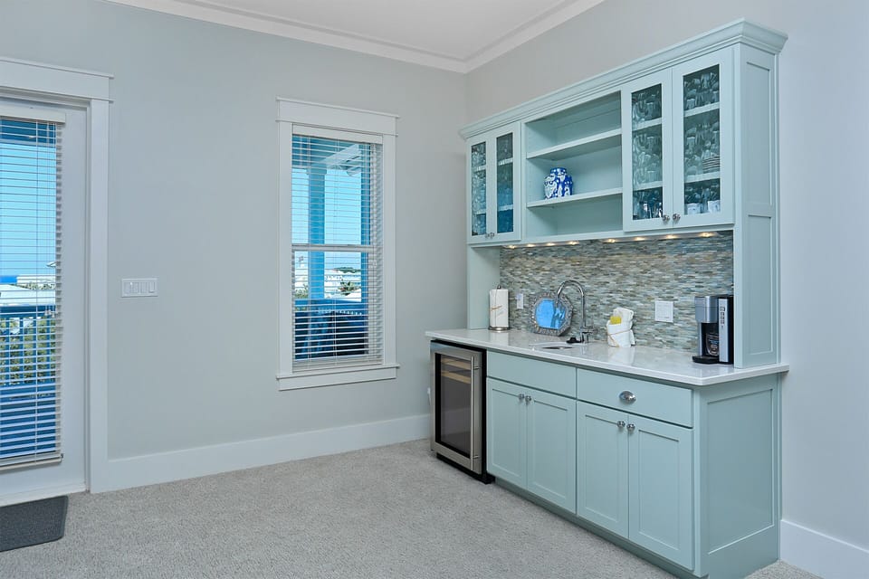 Over the Dune - Blue Mountain Beach - Third Floor - Wet Bar