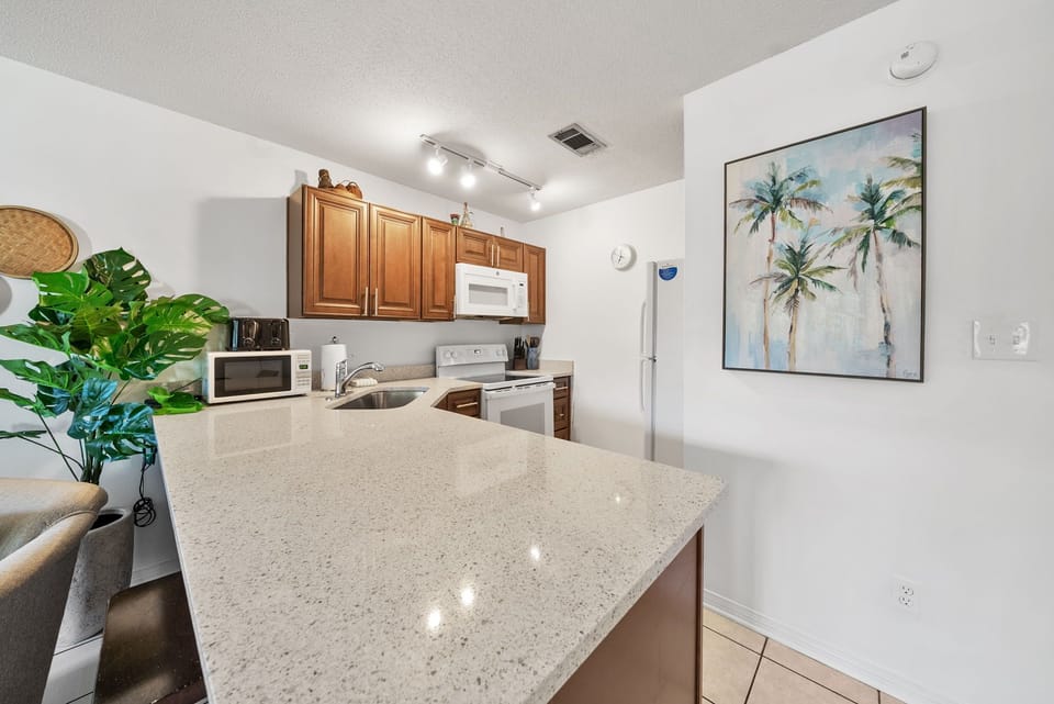 Hidden Beach Villas - 111 | Kitchen Area