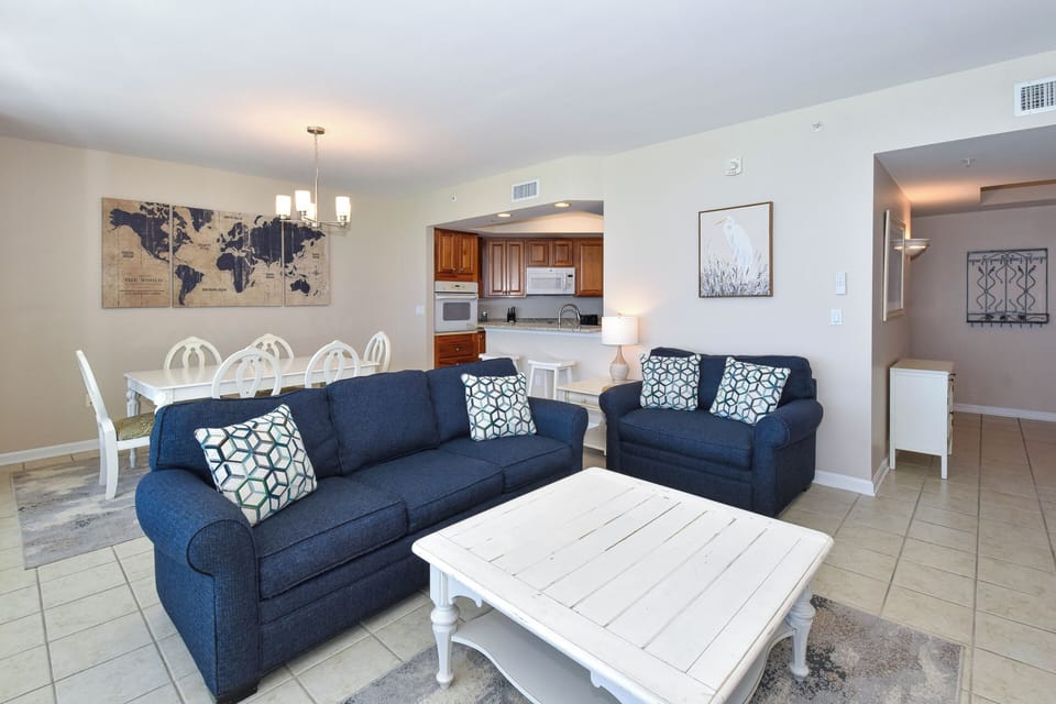 Silver Beach Towers West 1603- Living Area