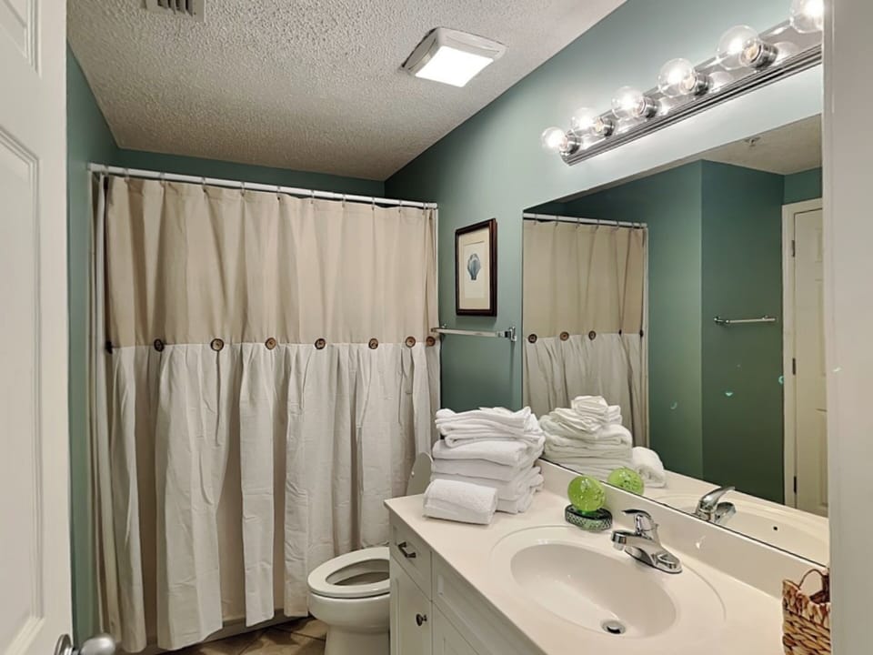 Second Bathroom - ShowerTub Combo