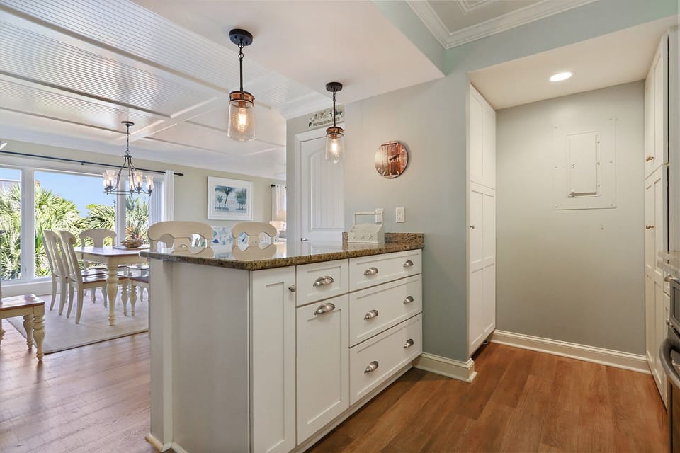 Laundry Cubby on deep left