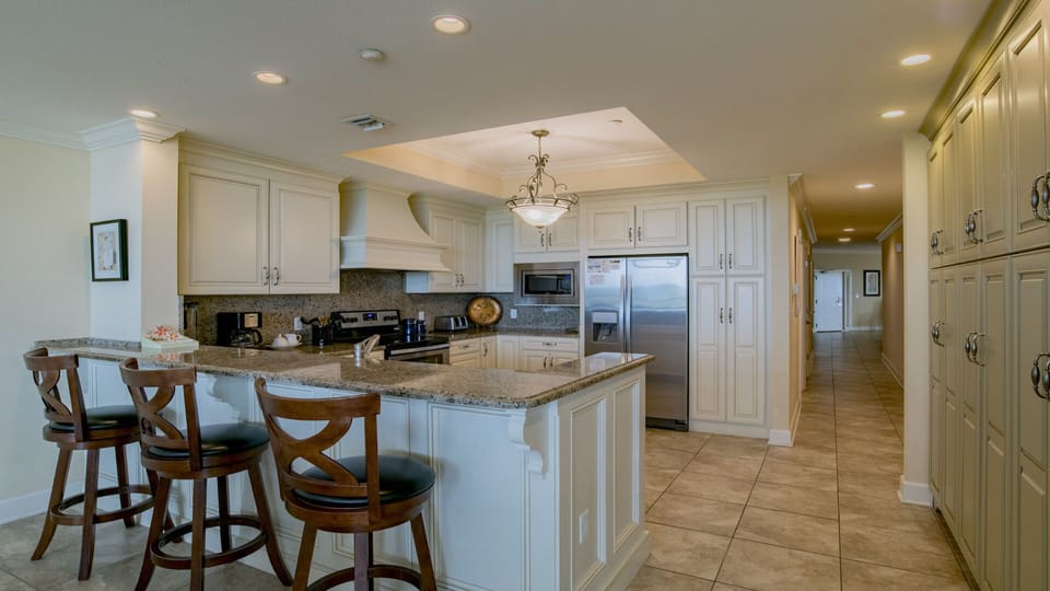 Phoenix West II 2017 Kitchen