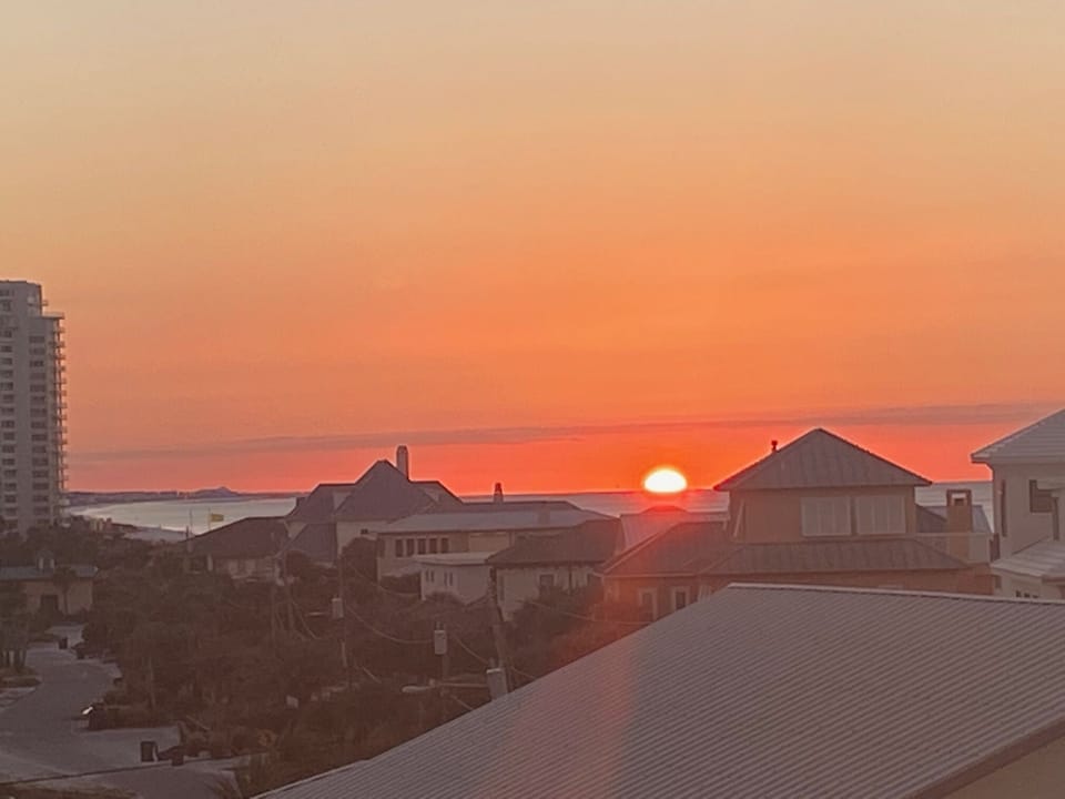 Beach/ocean view