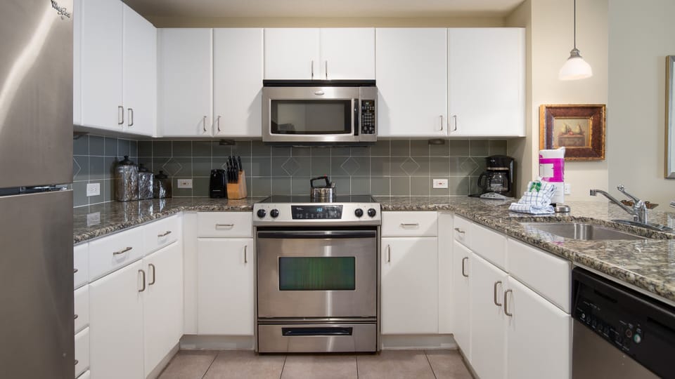 Kitchen - The kitchen has all of the appliances you will need to make a delicious meal.
