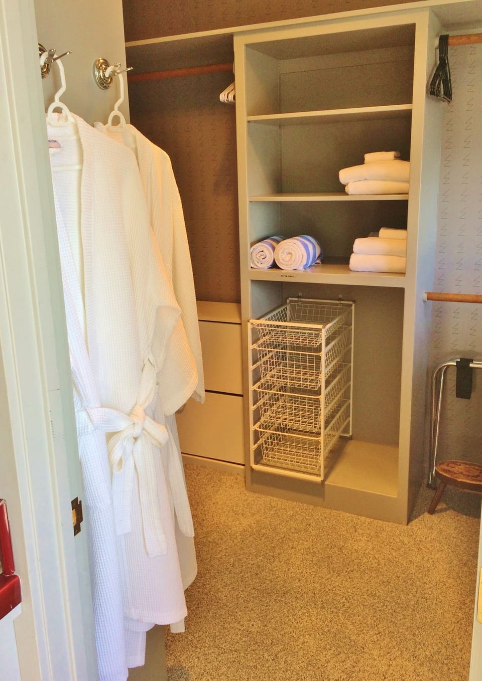 walk in closet