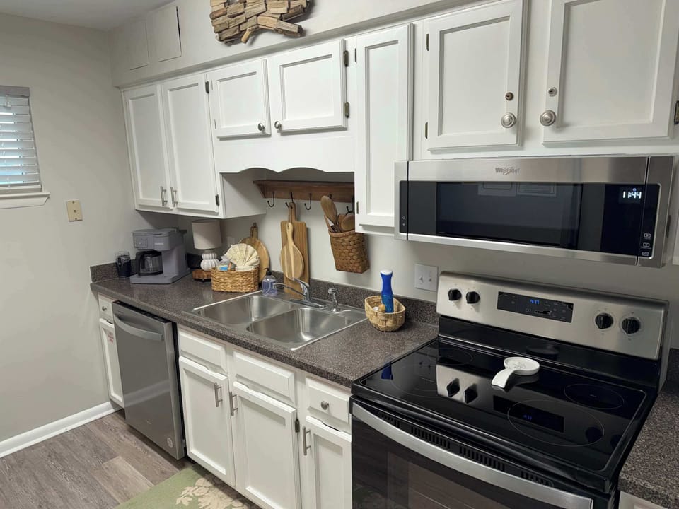 Fully stocked kitchen