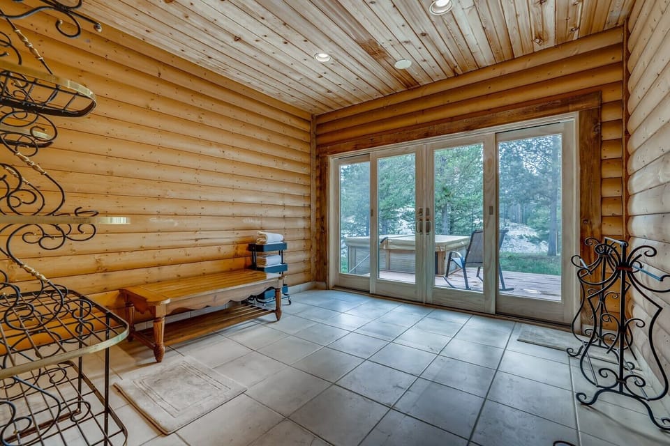 Mud Room to Backyard