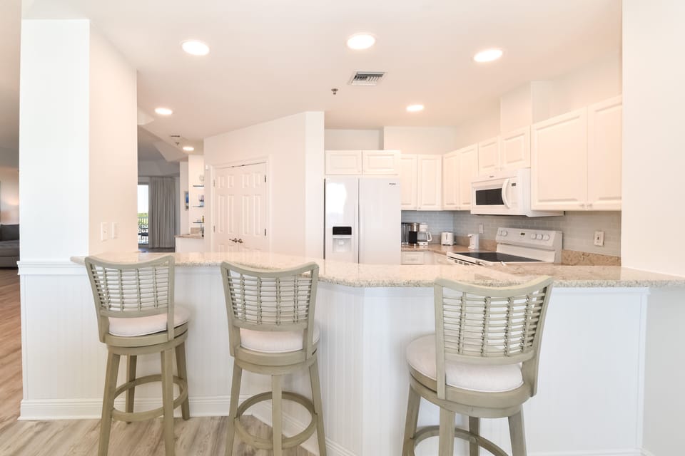 Empress 904- Breakfast Bar