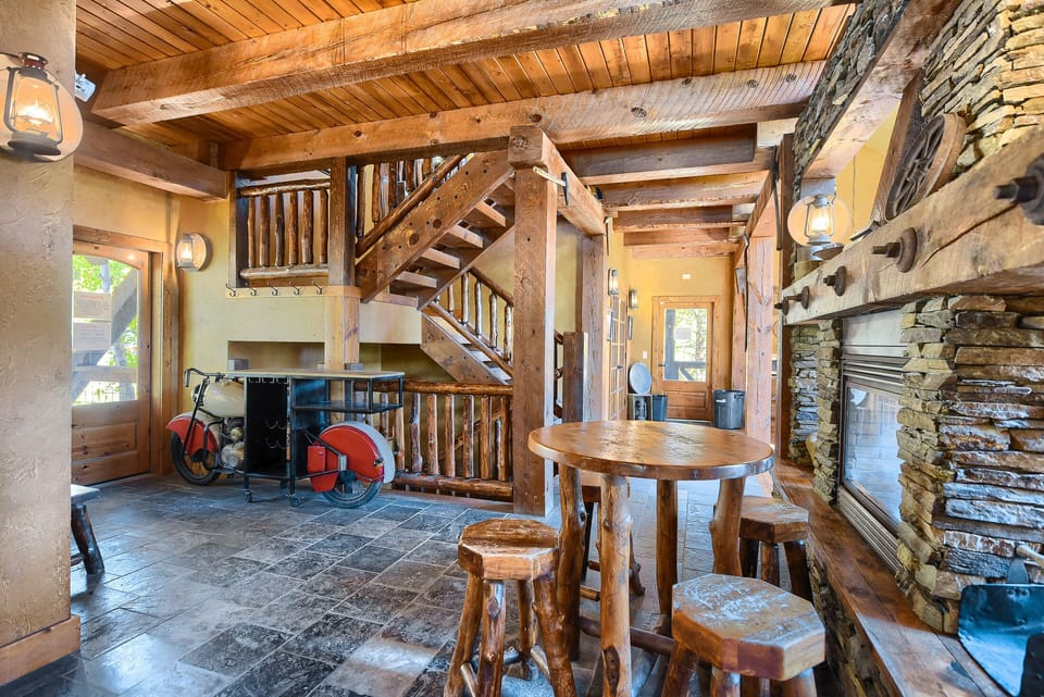 Gilded Mountain Clubhouse