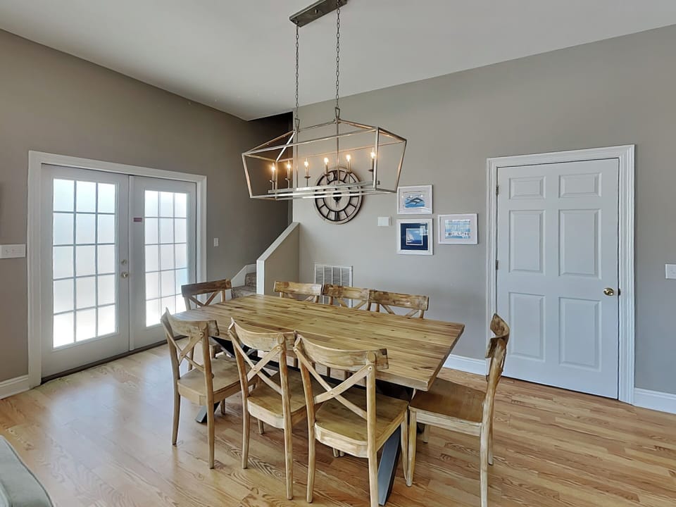 Dining Area - First Floor
