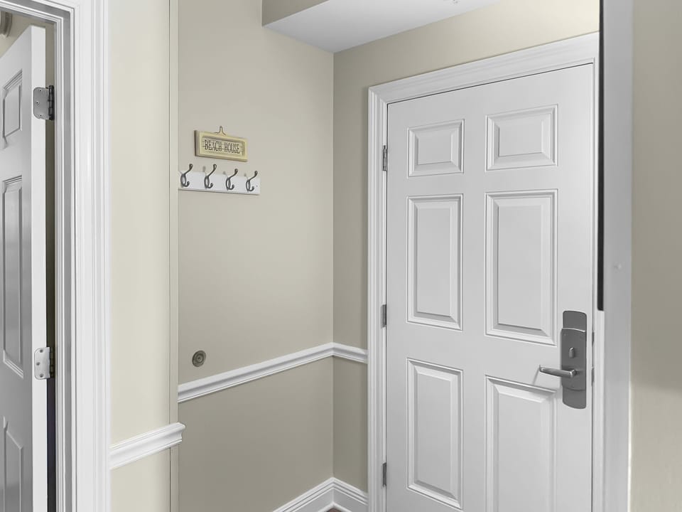 Summer Place #209 Entrance