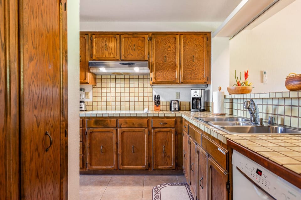 Large Kitchen