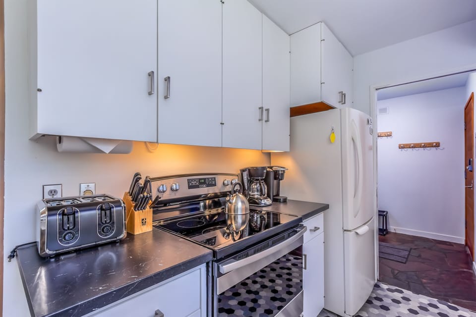 Kitchen - Main Level