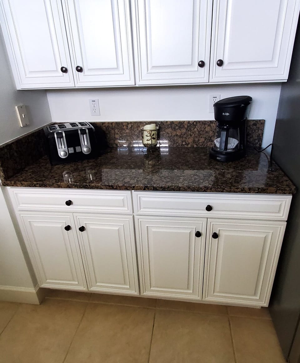 Brew up your morning coffee in the Coffee Pot.