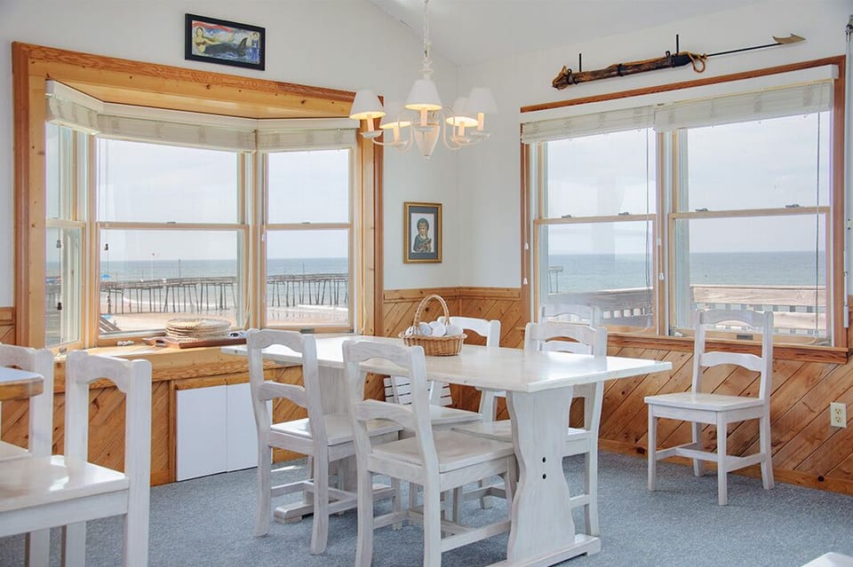 SN29: Windfall | Top Level Dining Area