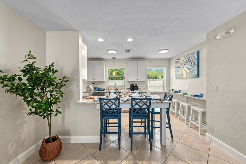 Bright, breezy, and fully equipped—this kitchen is made for grazing, gathering, and good vibes.