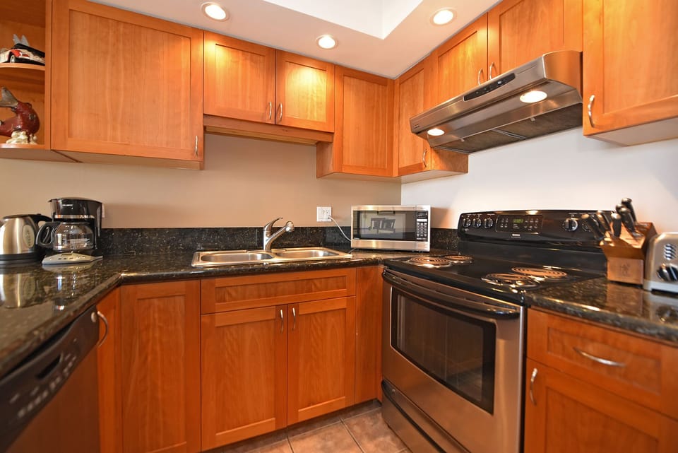 Our kitchen is well stocked, just bring in your favorite foods and spices
