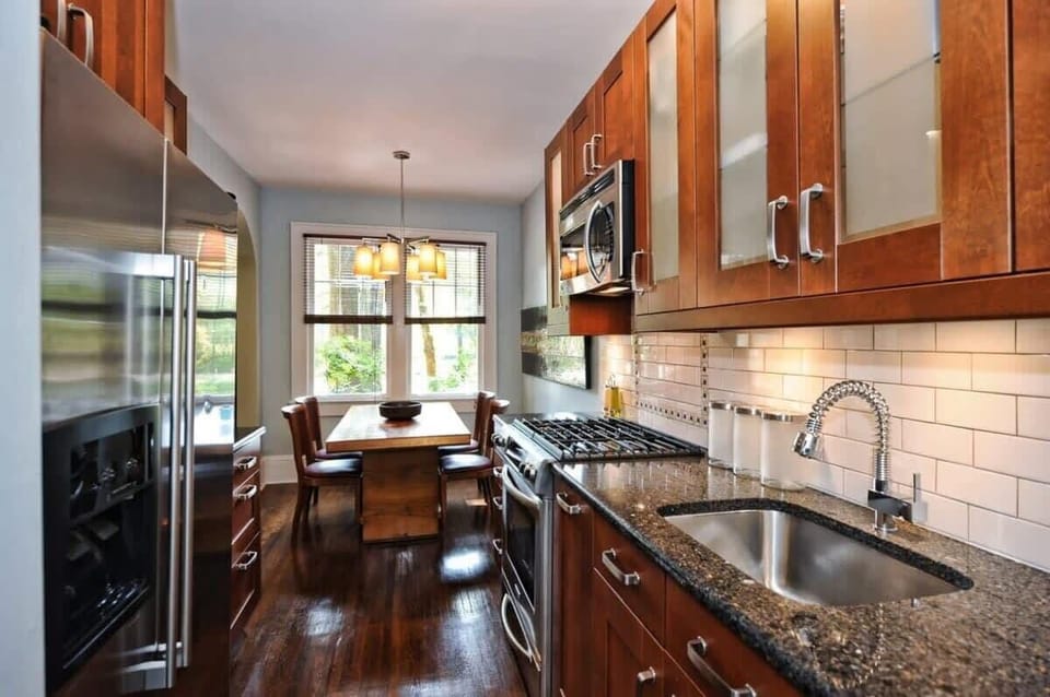 Kitchen area