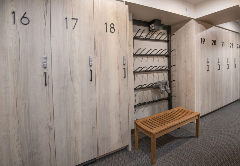 Ski Locker Room - Boot dryer and comfortable benches to help get your boots on.