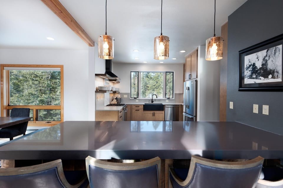 Bar and Kitchen