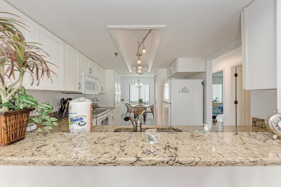 Anna Maria Island Beach Sands 203