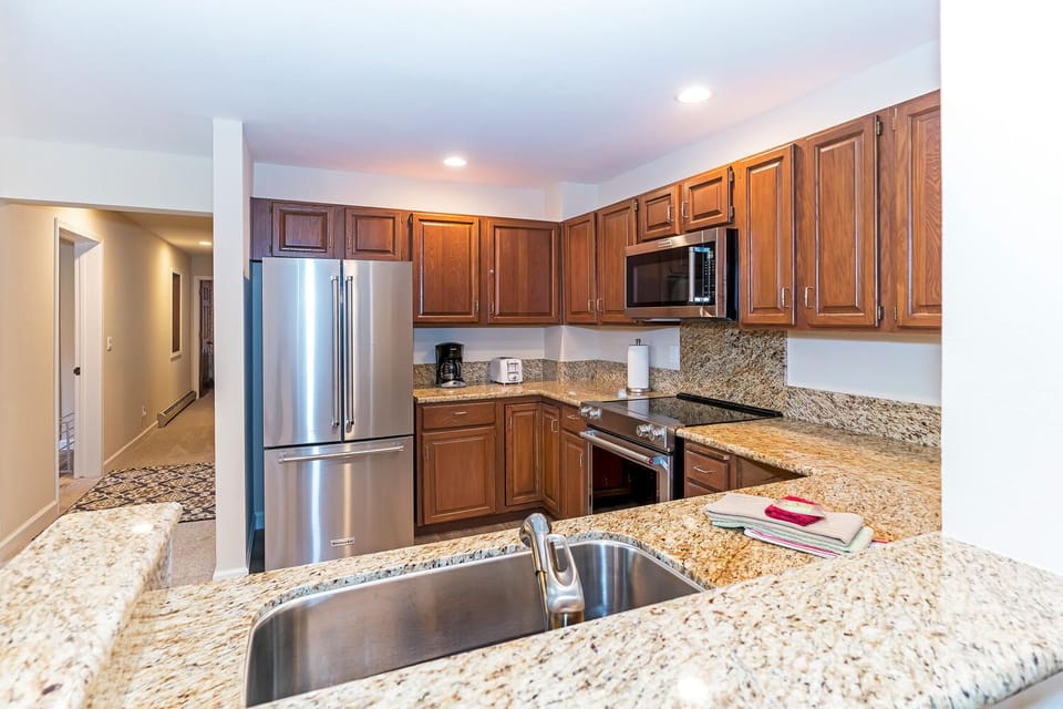Unit 47 was completely updated in 2020 with new kitchen and bathrooms, including appliances, new flooring throughout and new paintwork