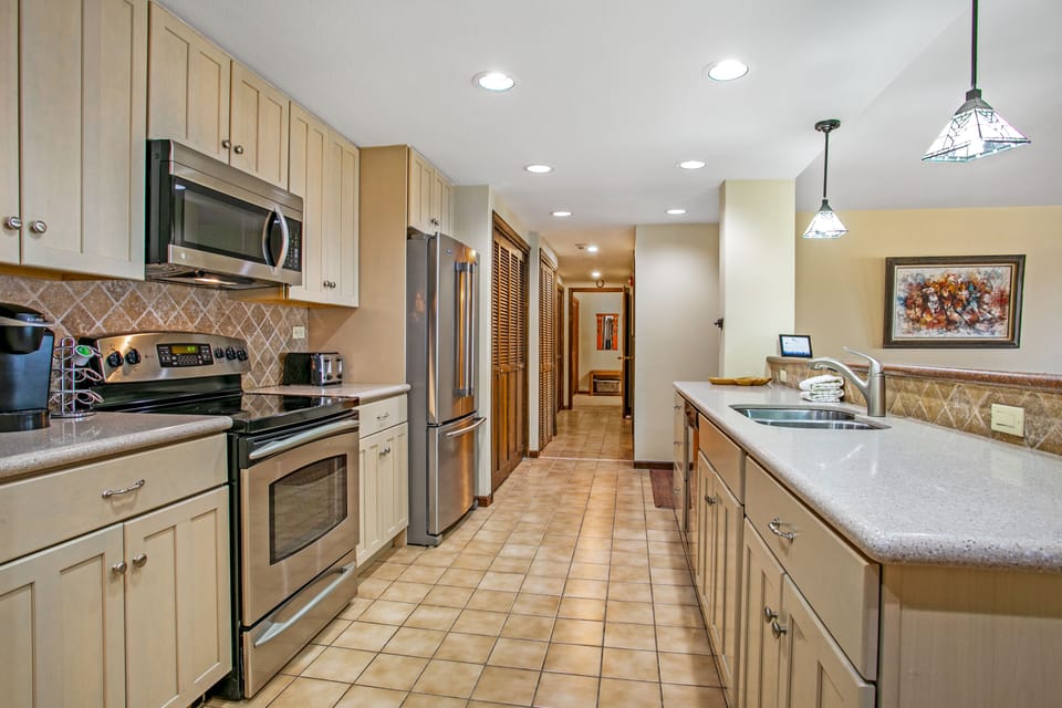 Kitchen - Kitchen