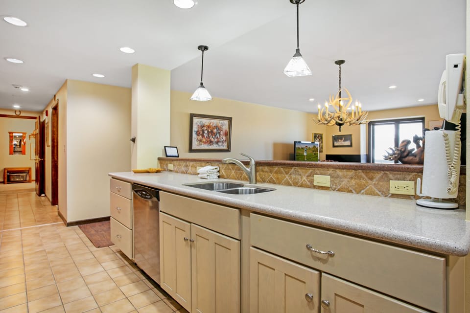 Kitchen - Kitchen