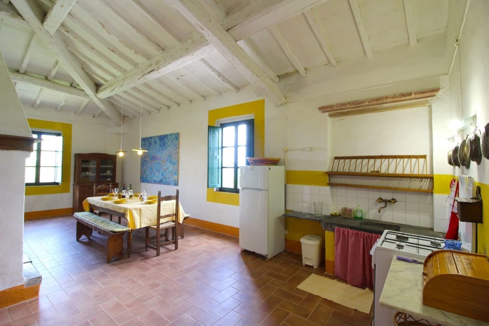 Room, Building, Property, Interior Design, Yellow, House, Furniture, Ceiling, Real Estate, Floor