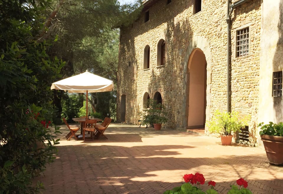 Balcony / Terrace / Patio, Building Exterior