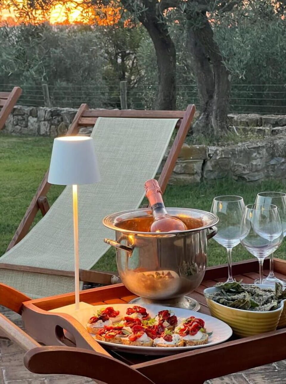 Food, Scenic View