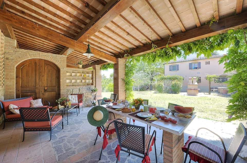 Balcony / Terrace / Patio