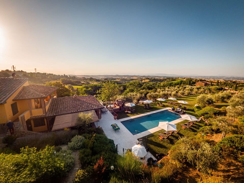 Building Exterior, Garden, Outdoor, Pool, Scenic View