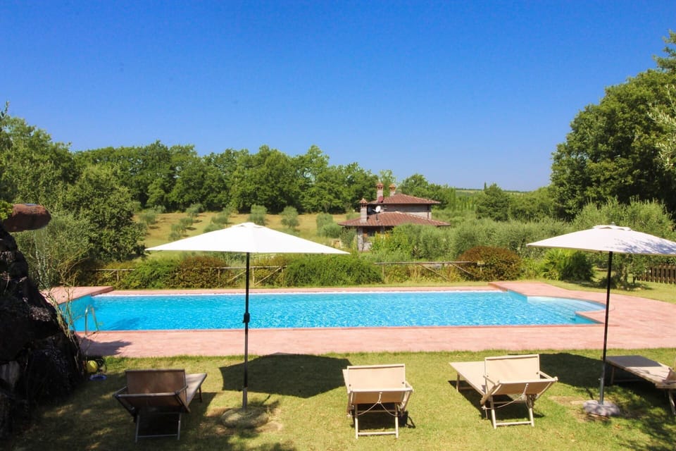 Swimming Pool, Resort, Outdoor Furniture, Eco Hotel, Estate, Sunlounger, Hacienda, Leisure, Shade, Garden