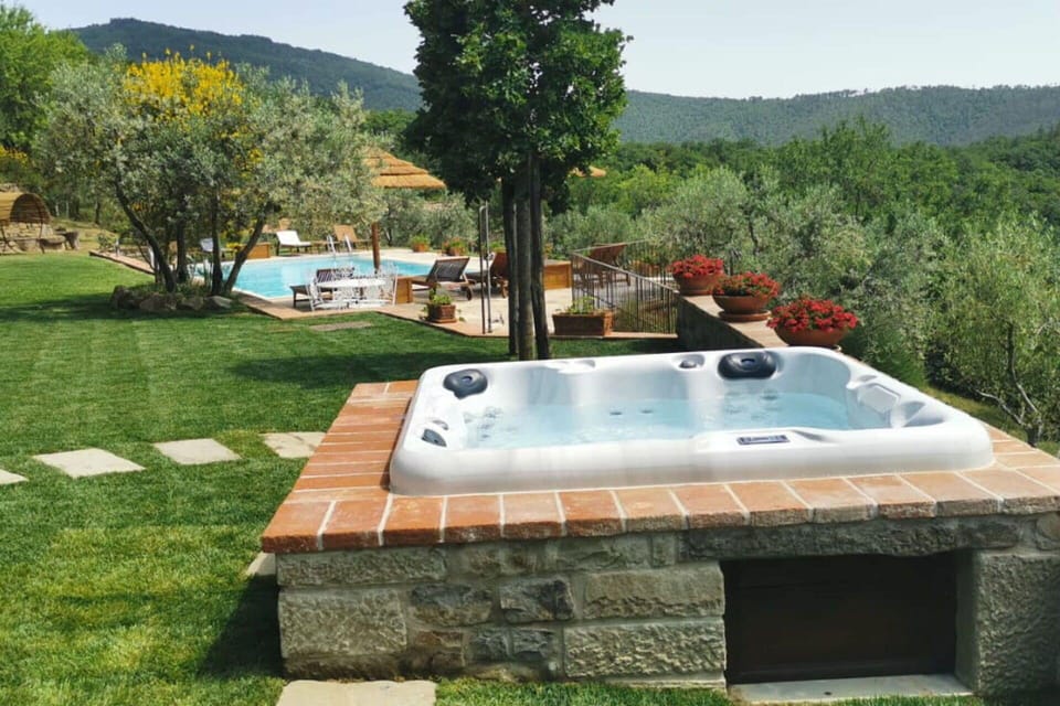 Garden, Pool, Scenic View