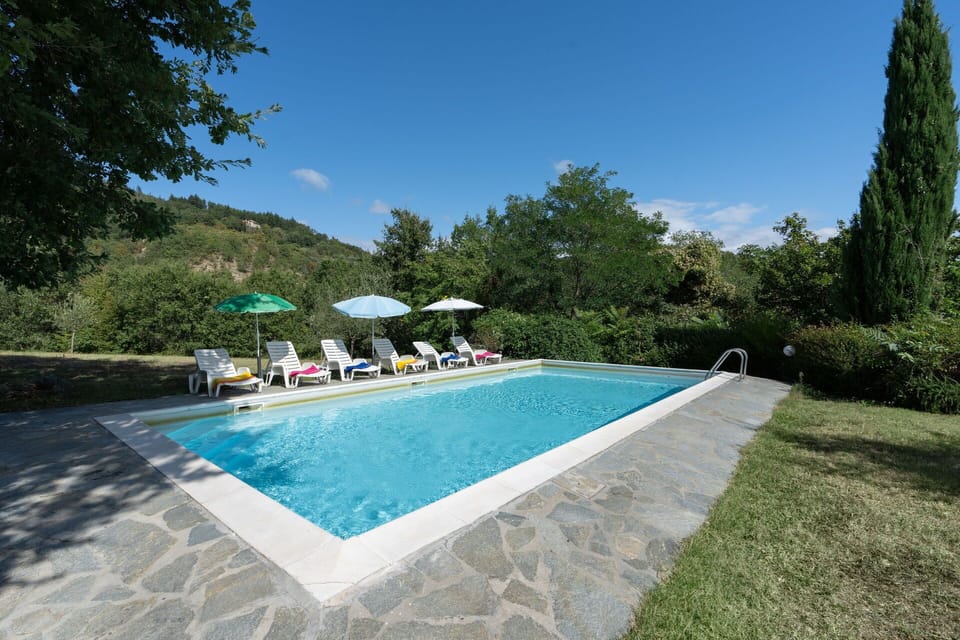 Autumn, Building Exterior, Garden, Outdoor, Pool, Spring, Summer