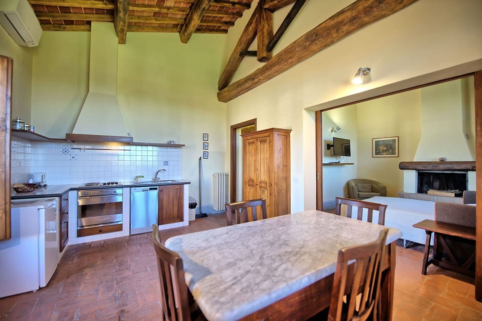Dining Room, Kitchen
