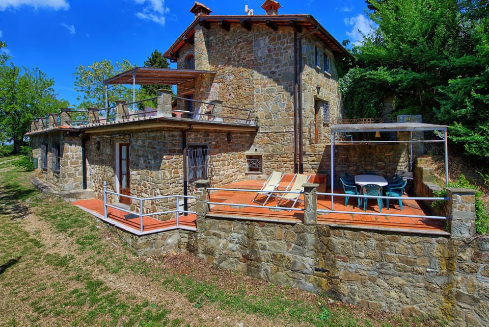 Building Exterior, Garden