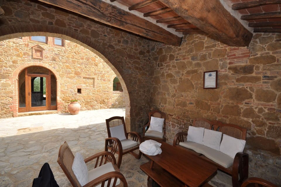 Balcony / Terrace / Patio