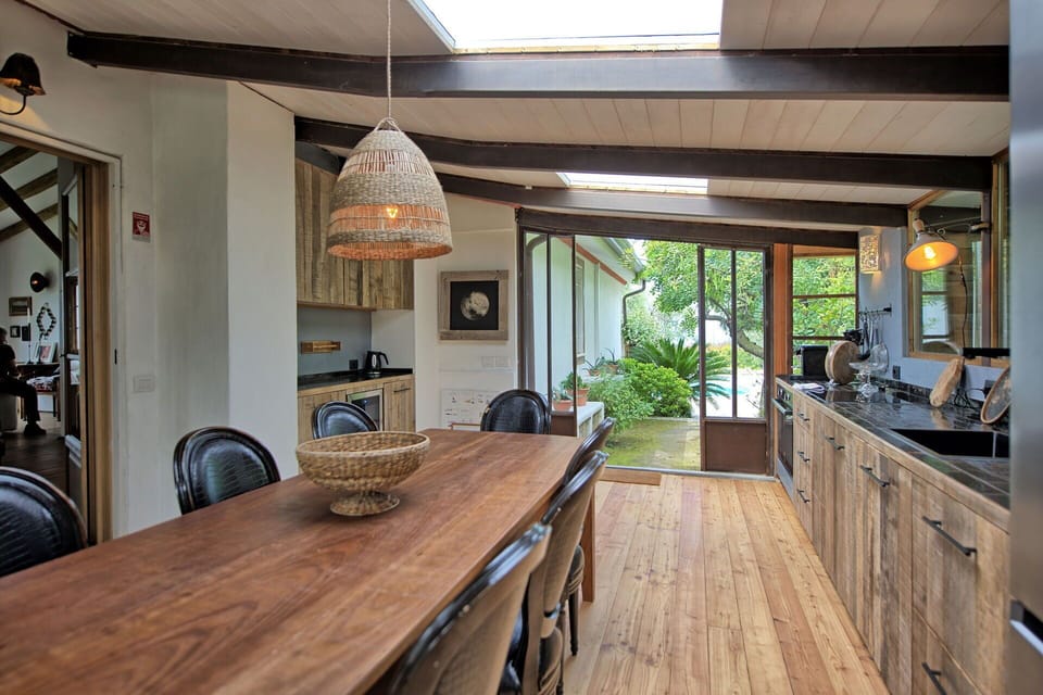 Dining Room, Kitchen