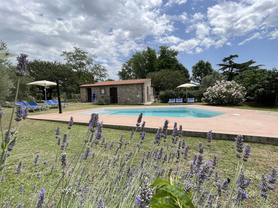 Building Exterior, Garden, Outdoor, Pool