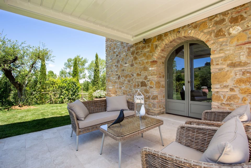 Balcony / Terrace / Patio