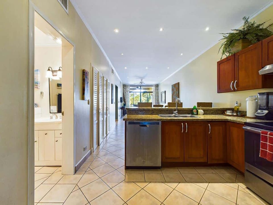 Open Kitchen