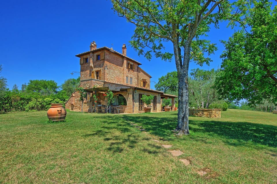 Building Exterior, Garden